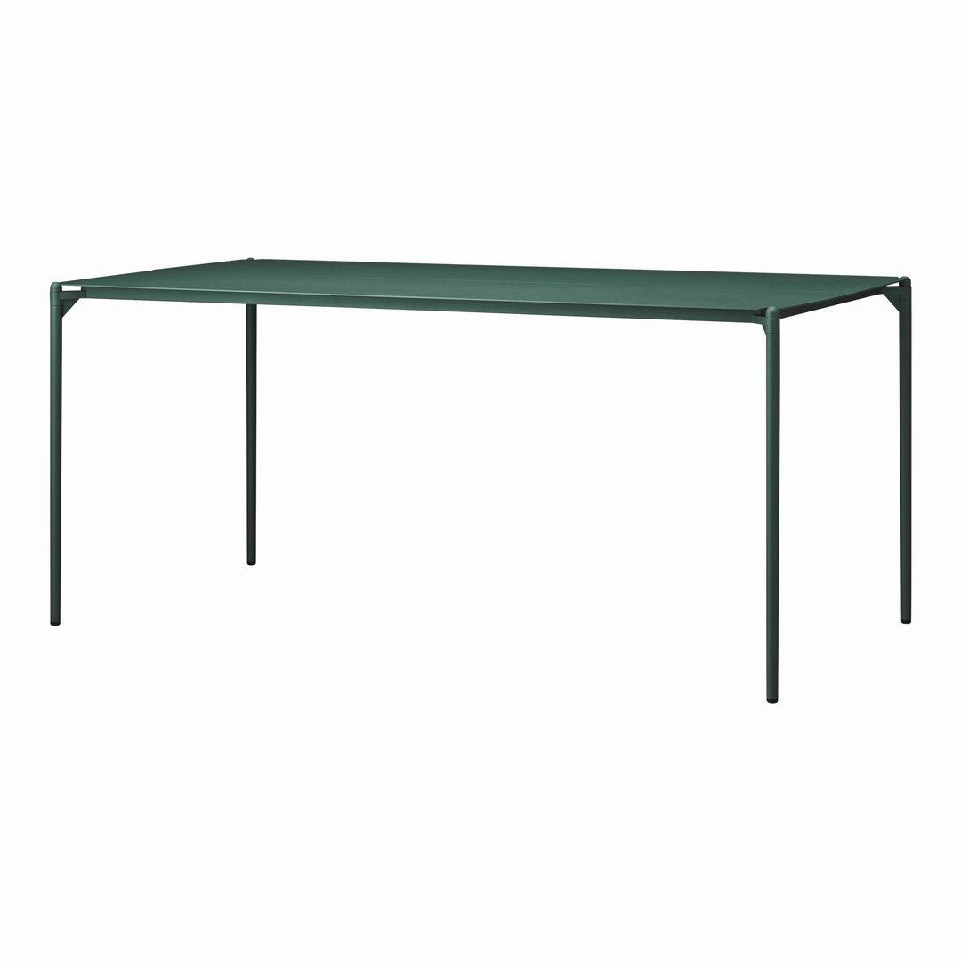 Novo Outdoor Table
