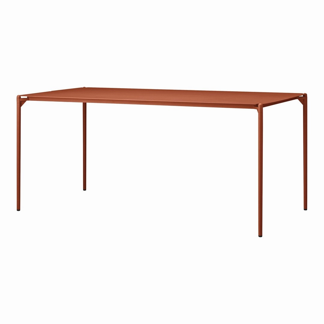 Novo Outdoor Table