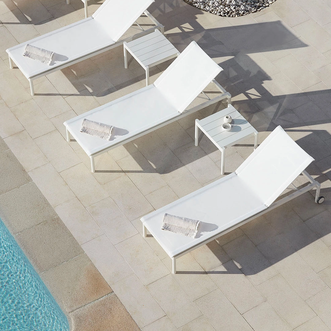 Origin Sunlounger