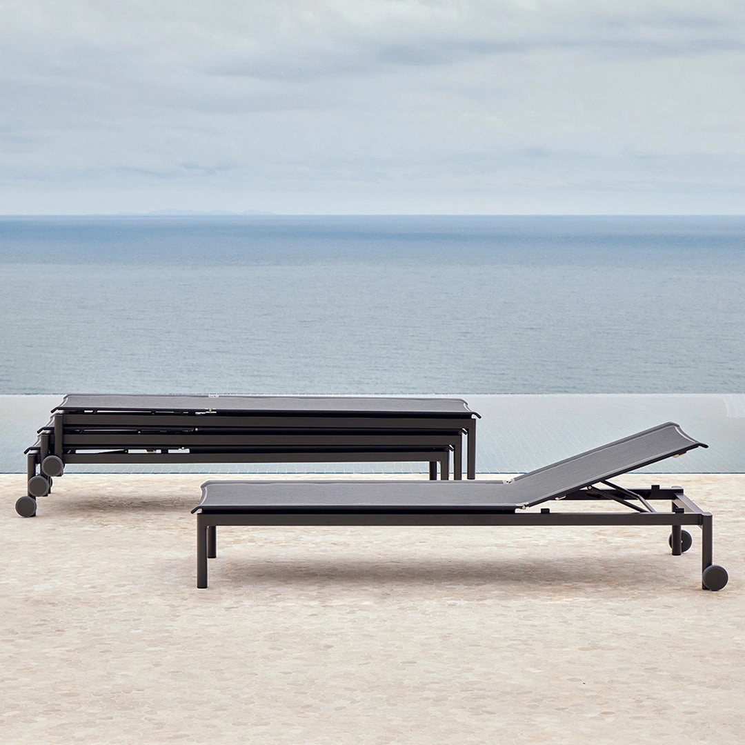 Origin Sunlounger