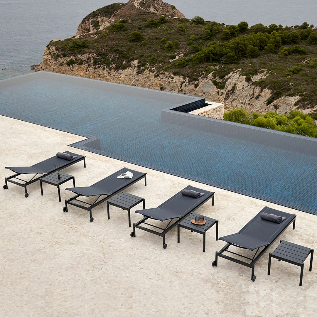 Origin Sunlounger