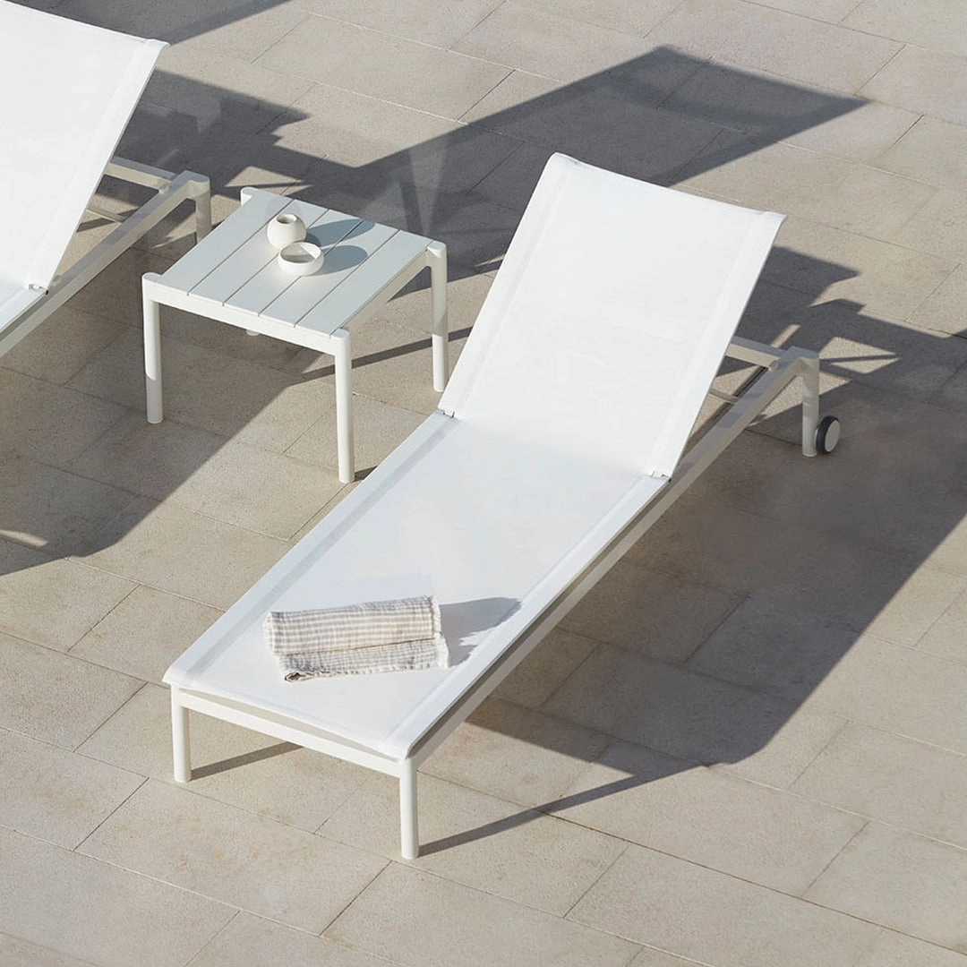 Origin Sunlounger