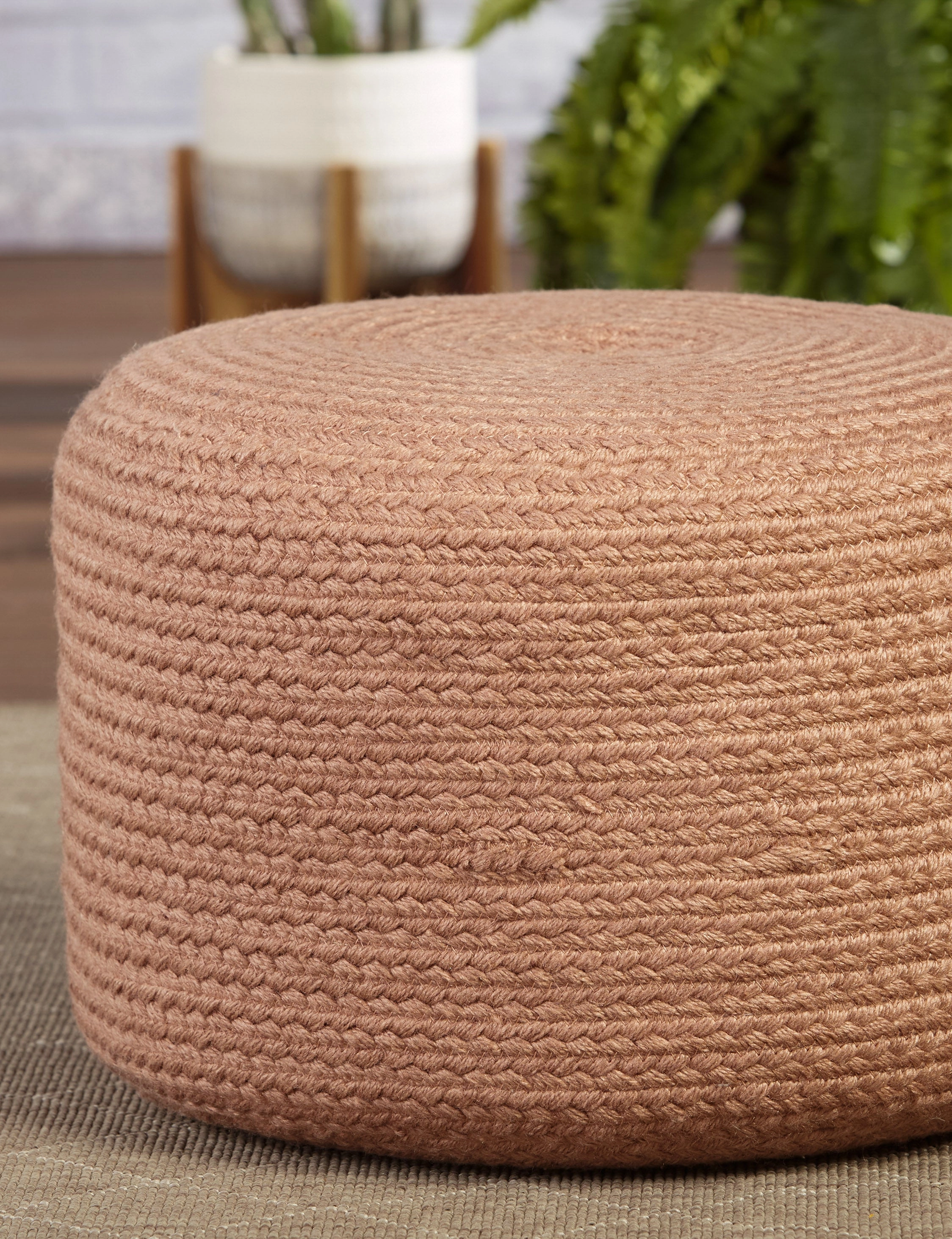 Otso Indoor / Outdoor Pouf