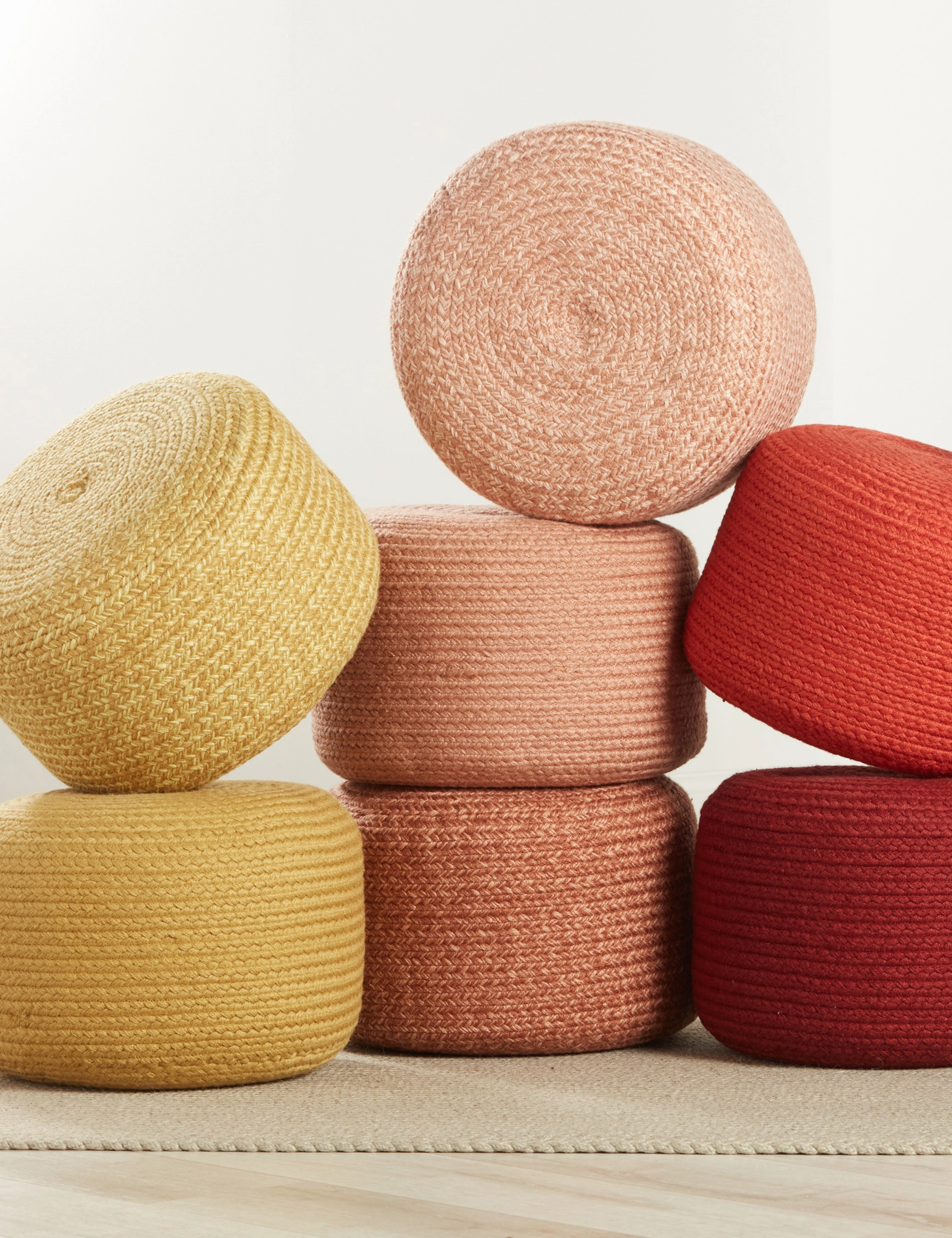 Otso Indoor / Outdoor Pouf