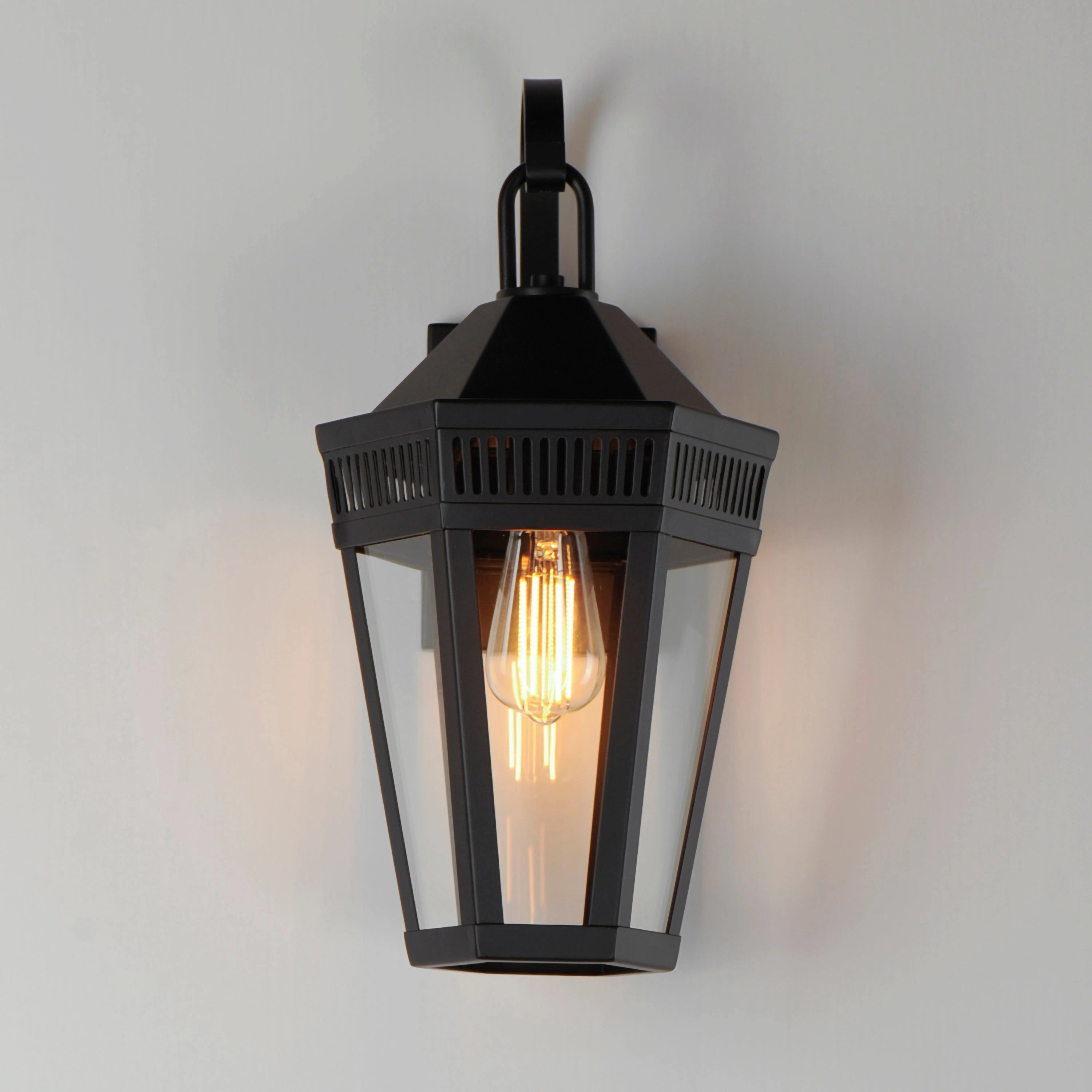 Oxford Outdoor 1-Light Large Wall Sconce