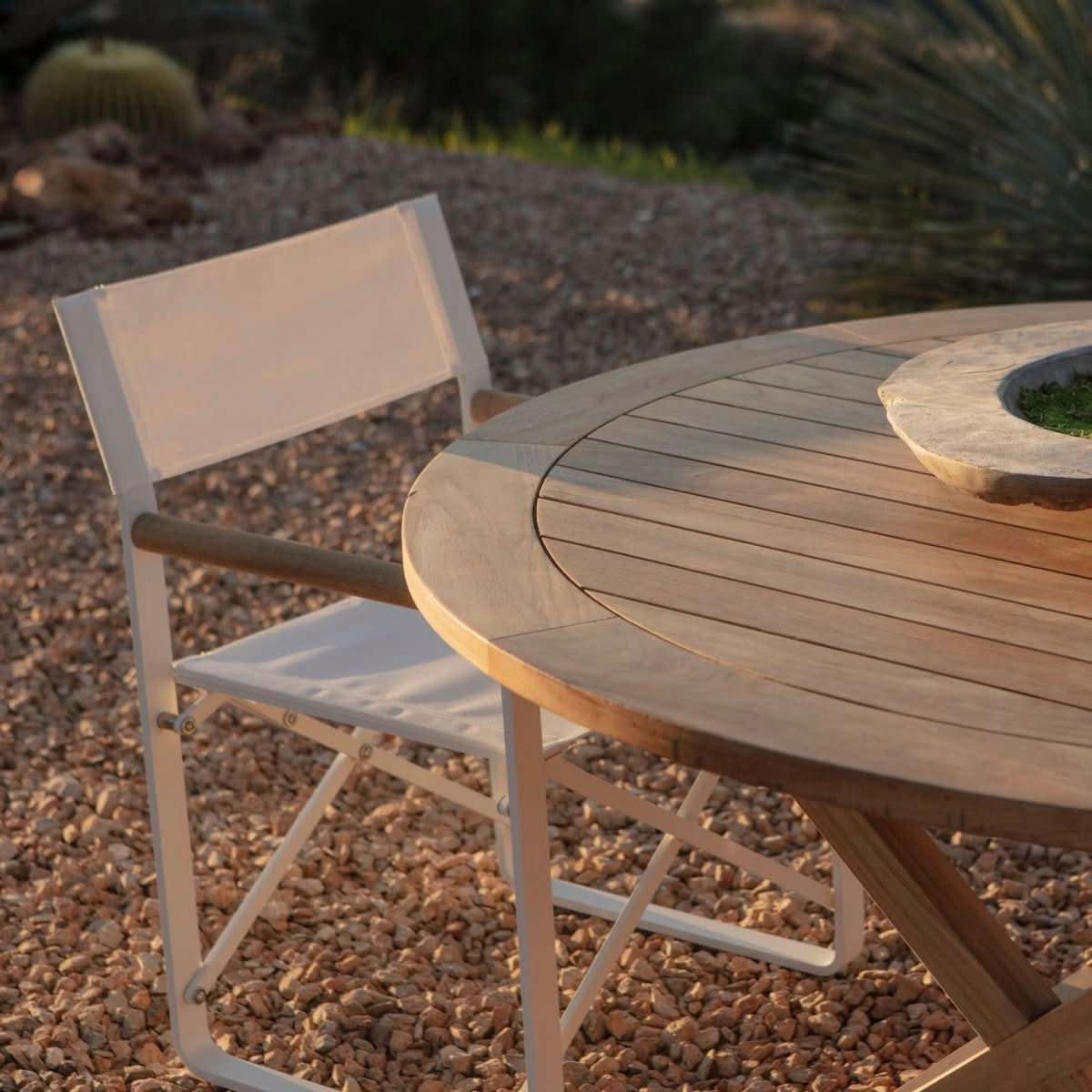 Pacific Teak Round Dining Table 60"