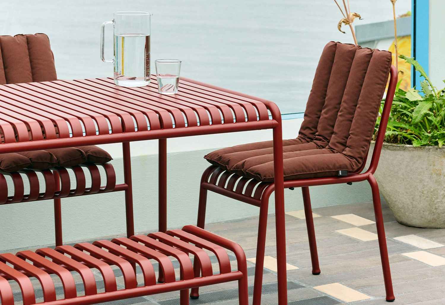 Palissade Chair