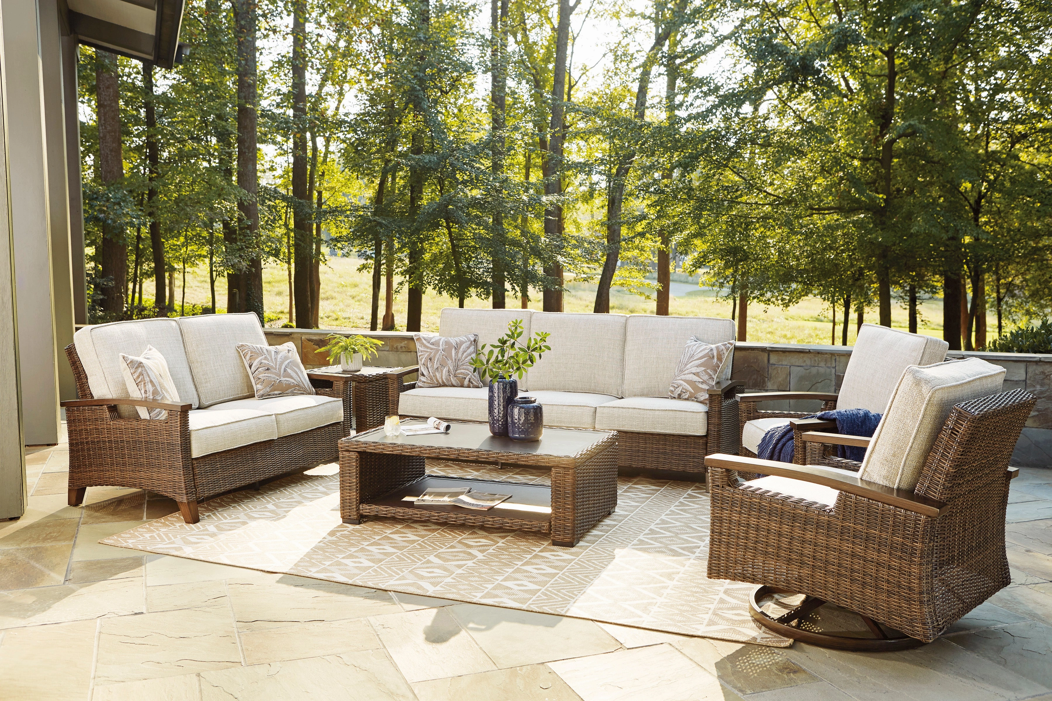 Paradise Trail - Outdoor Swivel Lounge Chair (Set of 2) - Medium Brown