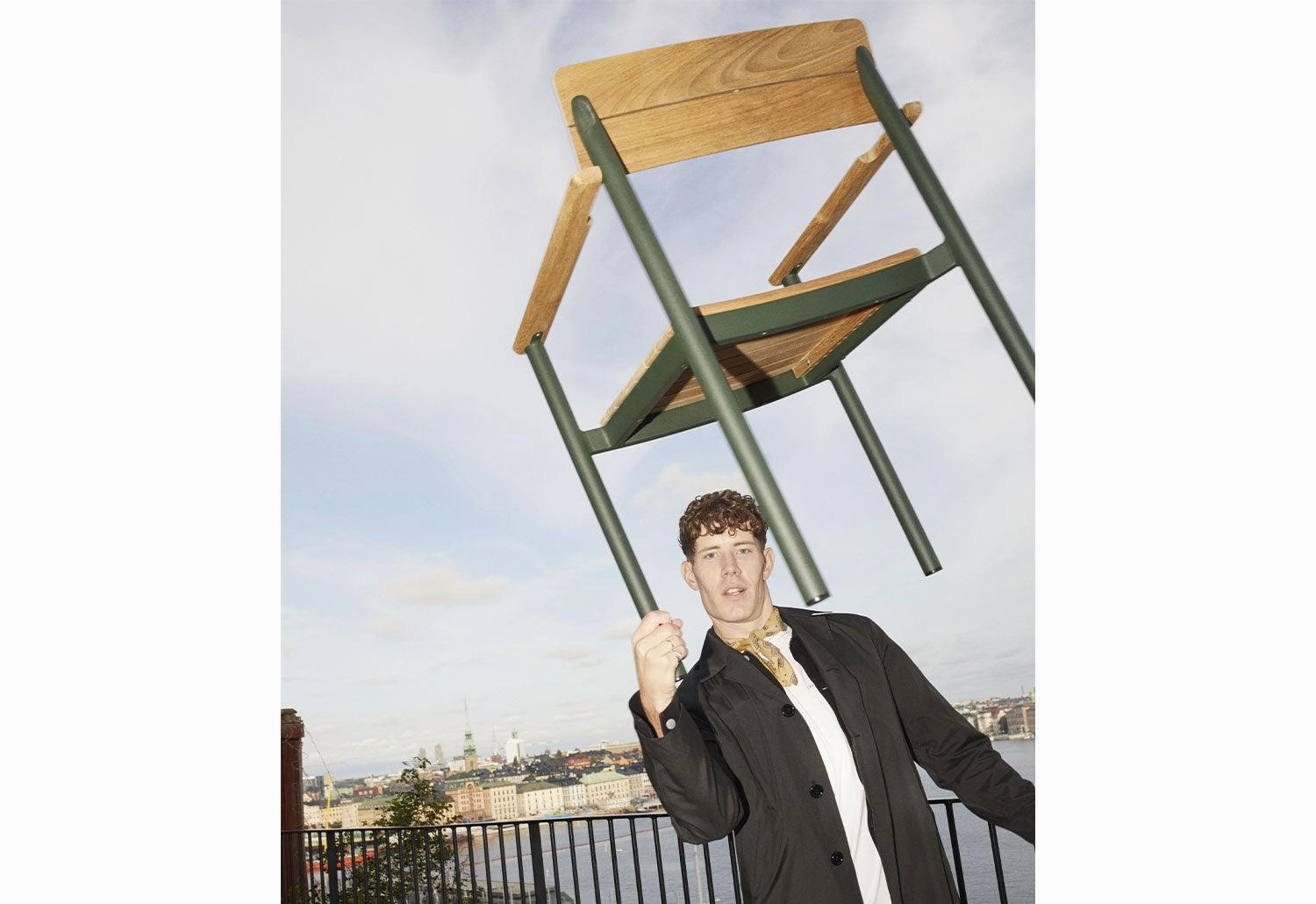 Pelagus Armchair