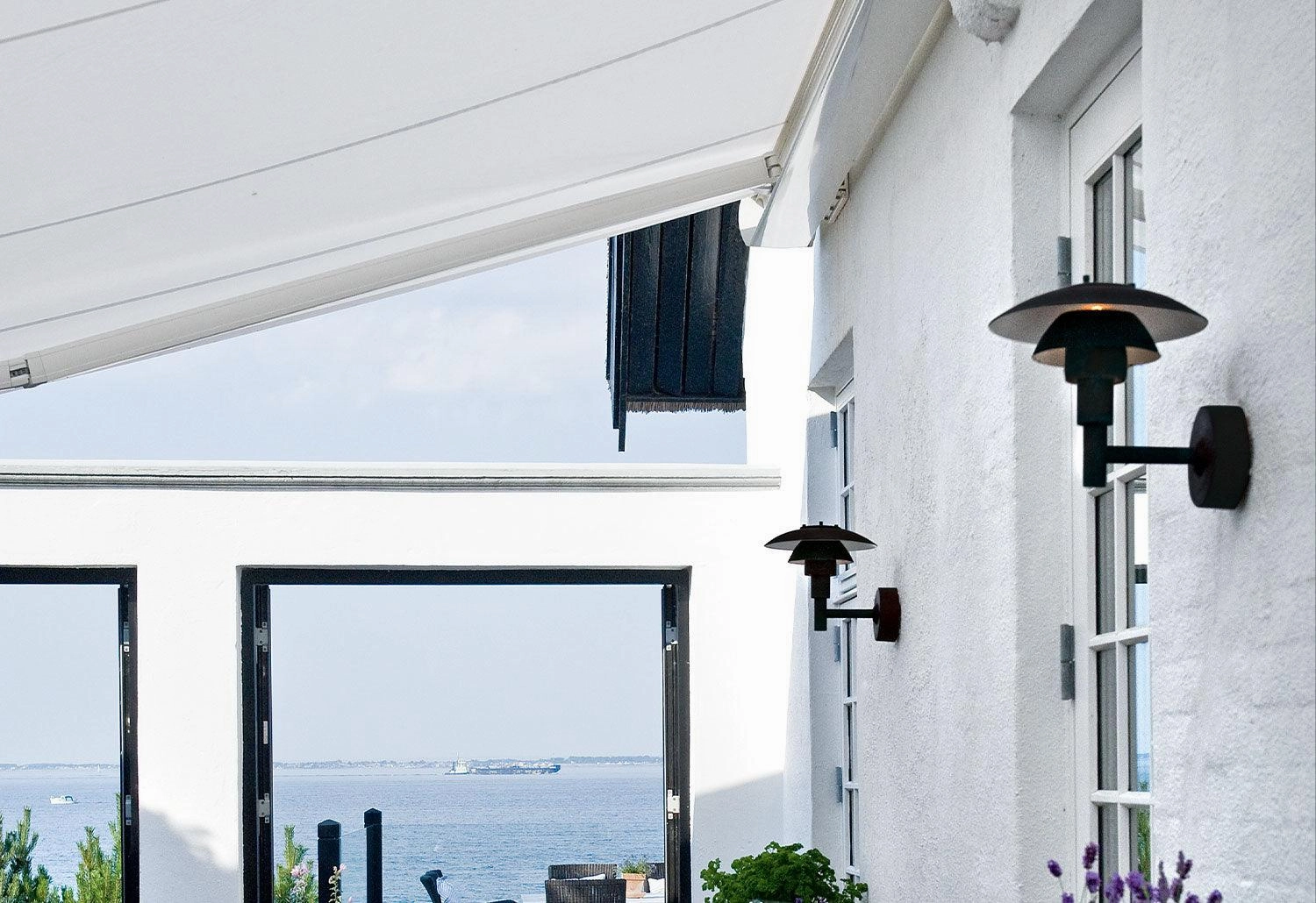 PH 3-2 1/2 Outdoor Wall Light