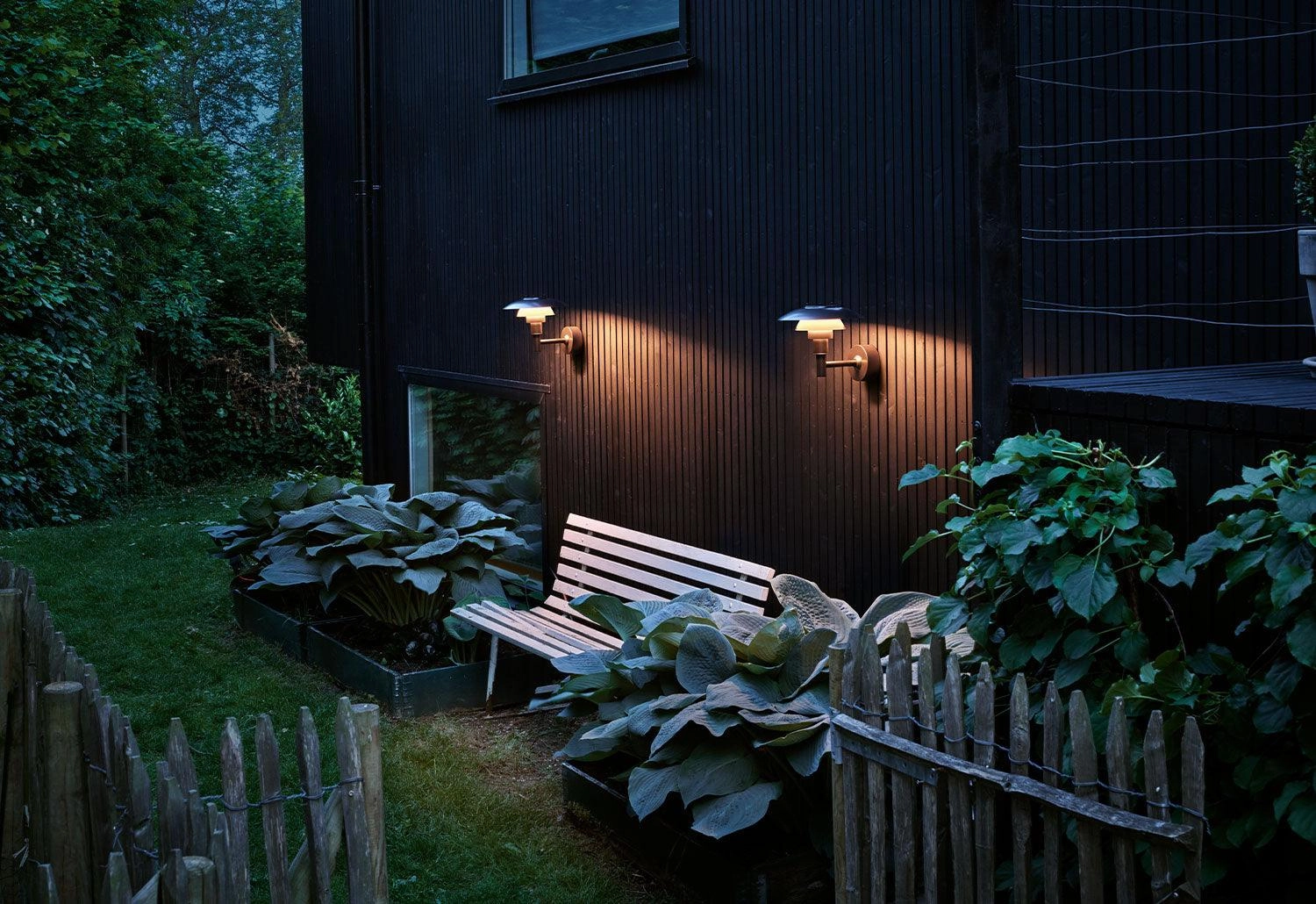 PH 3-2 1/2 Outdoor Wall Light