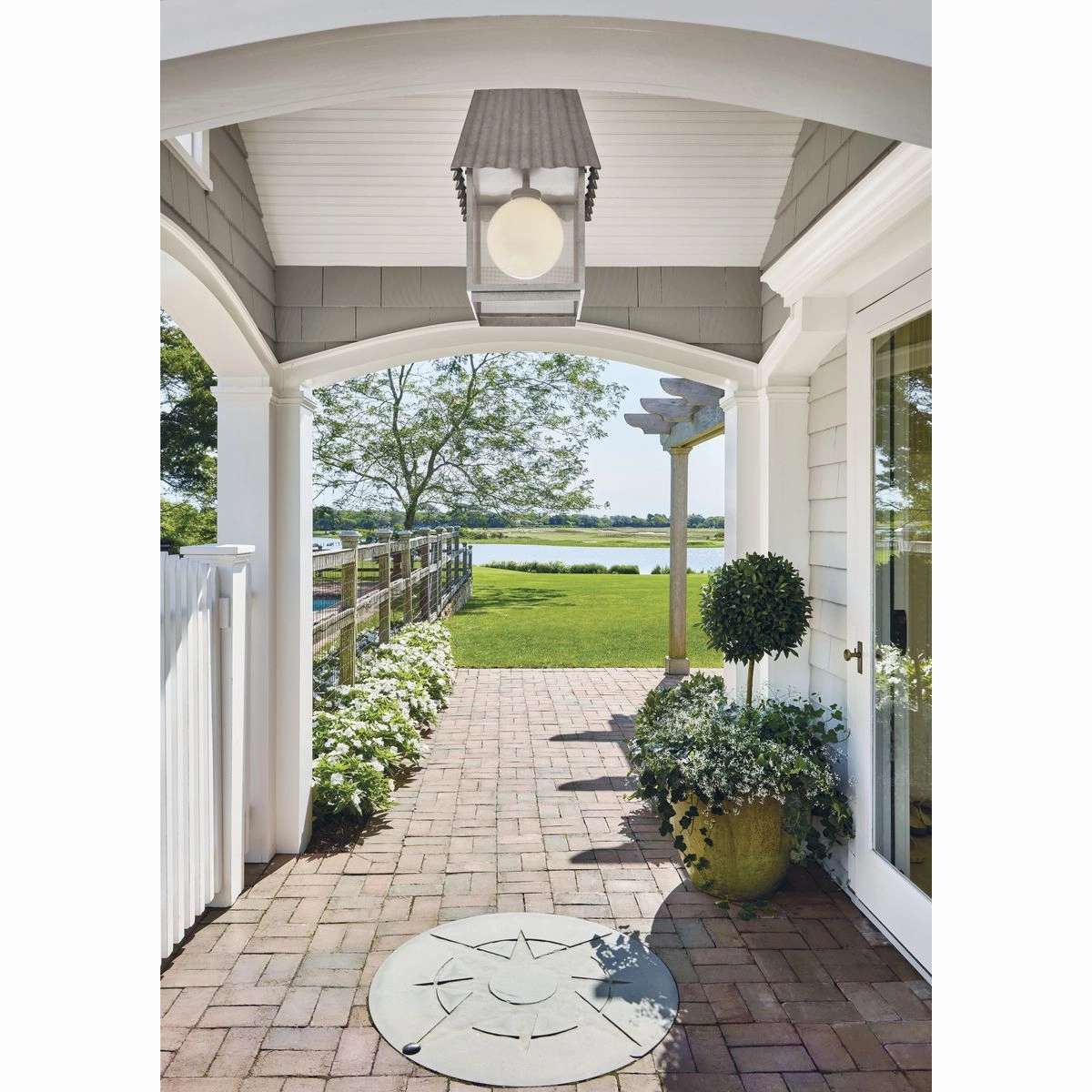 Point Dume - Hook Pond 1-Light Outdoor Pendant