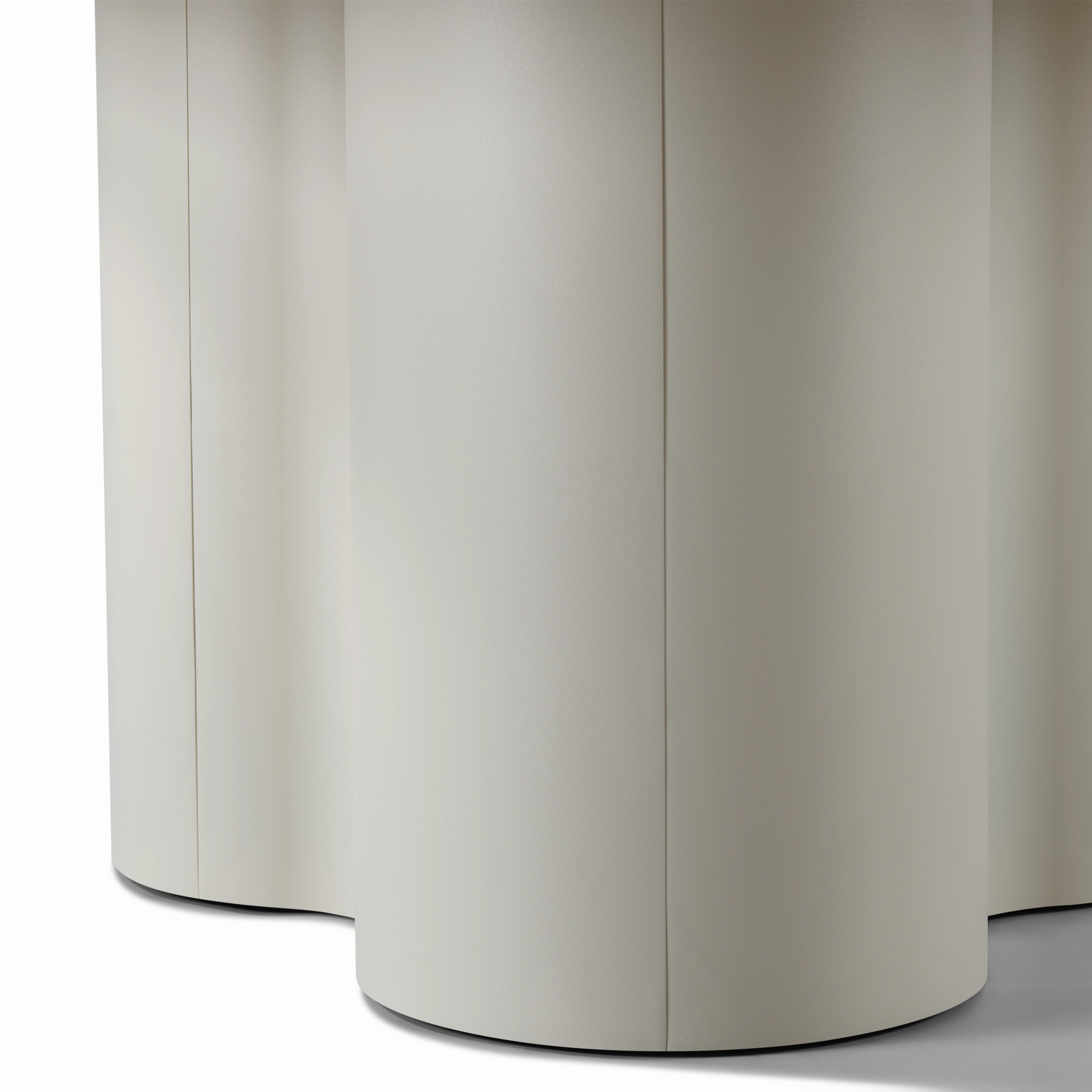 Porto Aluminum Round Dining Table 60"
