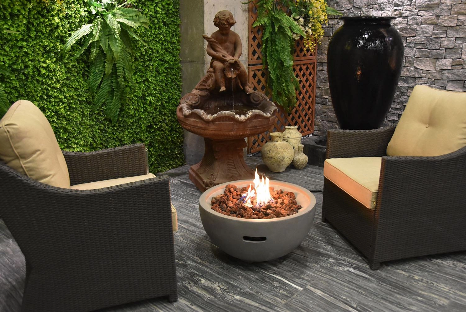 Puuoo Concrete Lava Fire Table (Modena)  Natural Gas