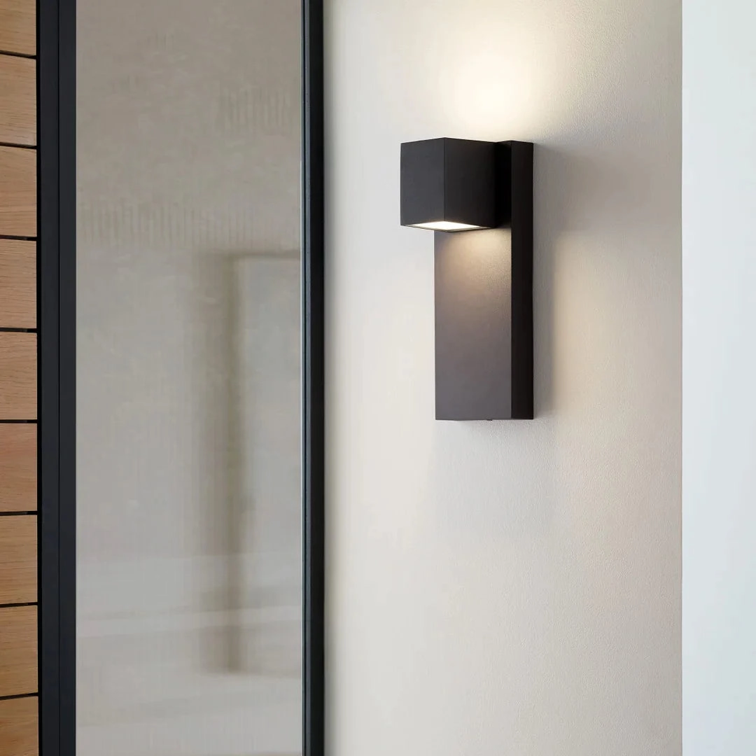 Quadrate Outdoor Wall