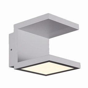 Rail Outdoor Wall LightWeatherproof outdoor lighting