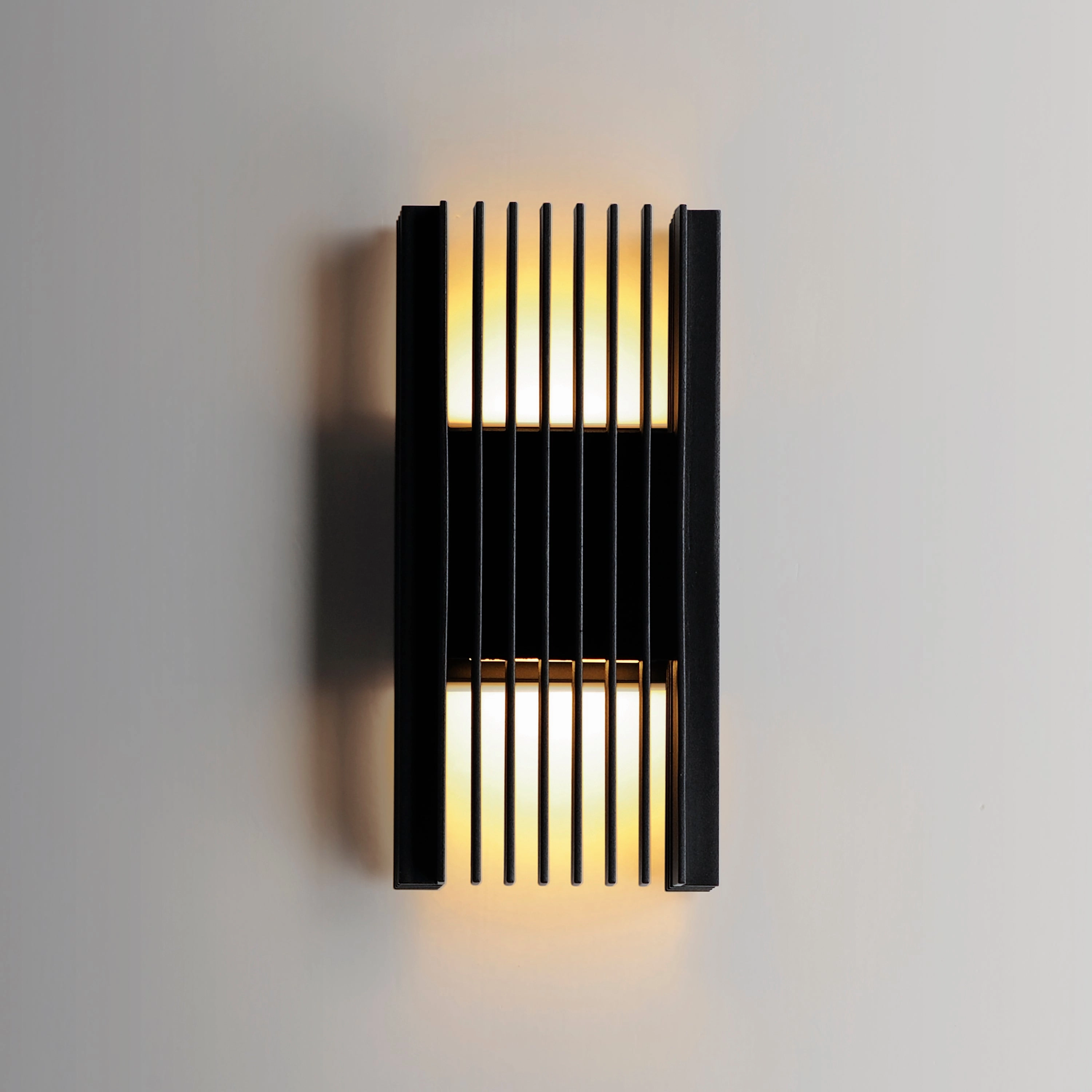 Rampart Medium LED Outdoor Wall Light