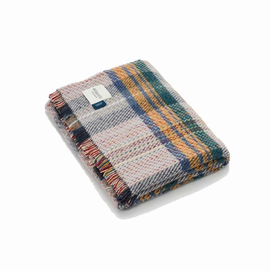 Random Recycled Wool Blanket