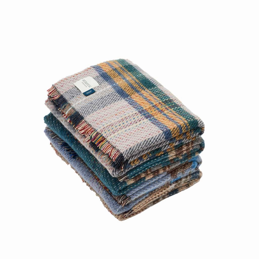 Random Recycled Wool Blanket