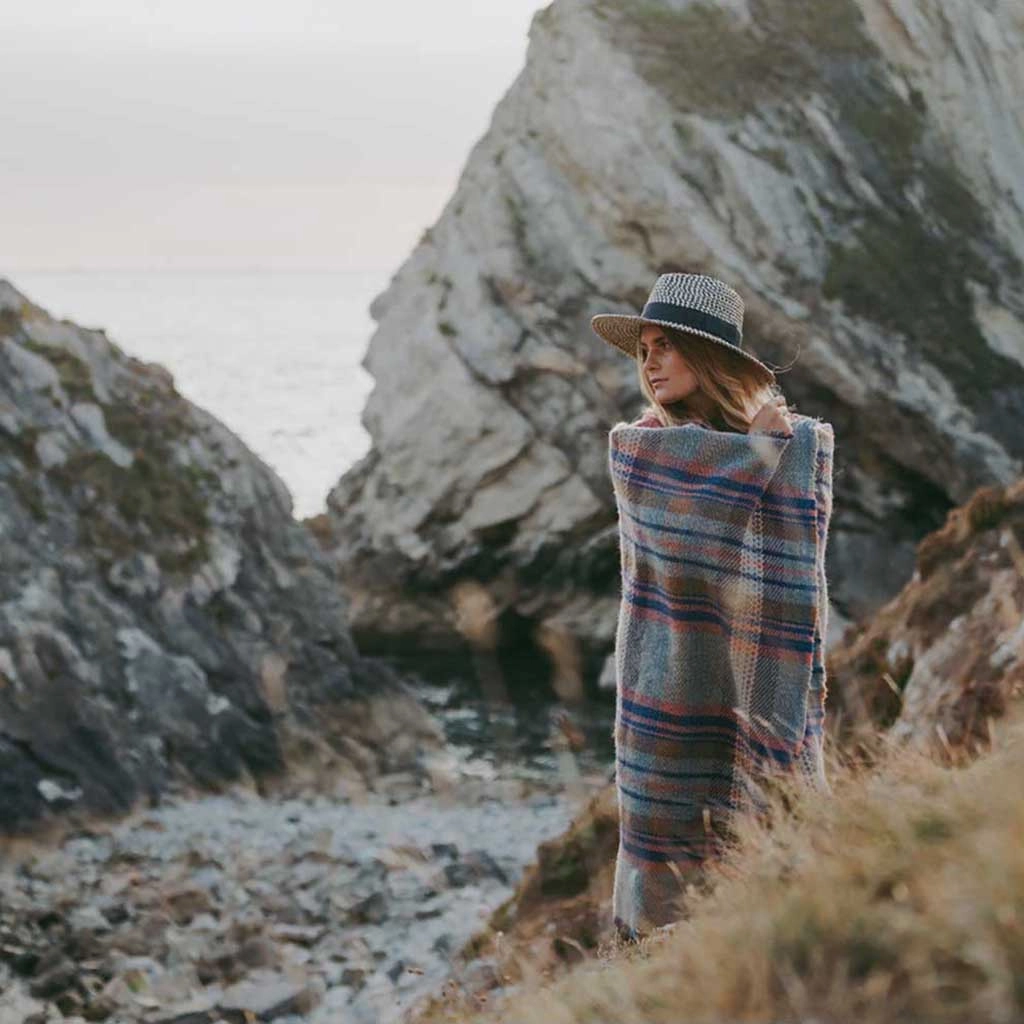 Random Recycled Wool Blanket