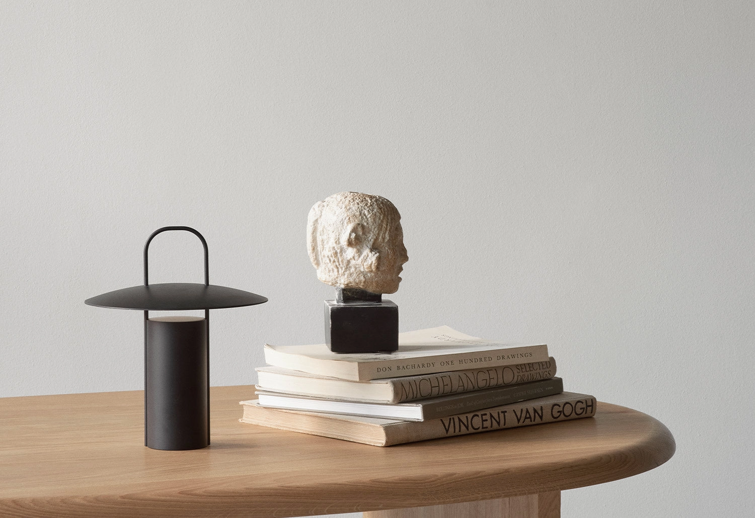Ray Portable Table Lamp