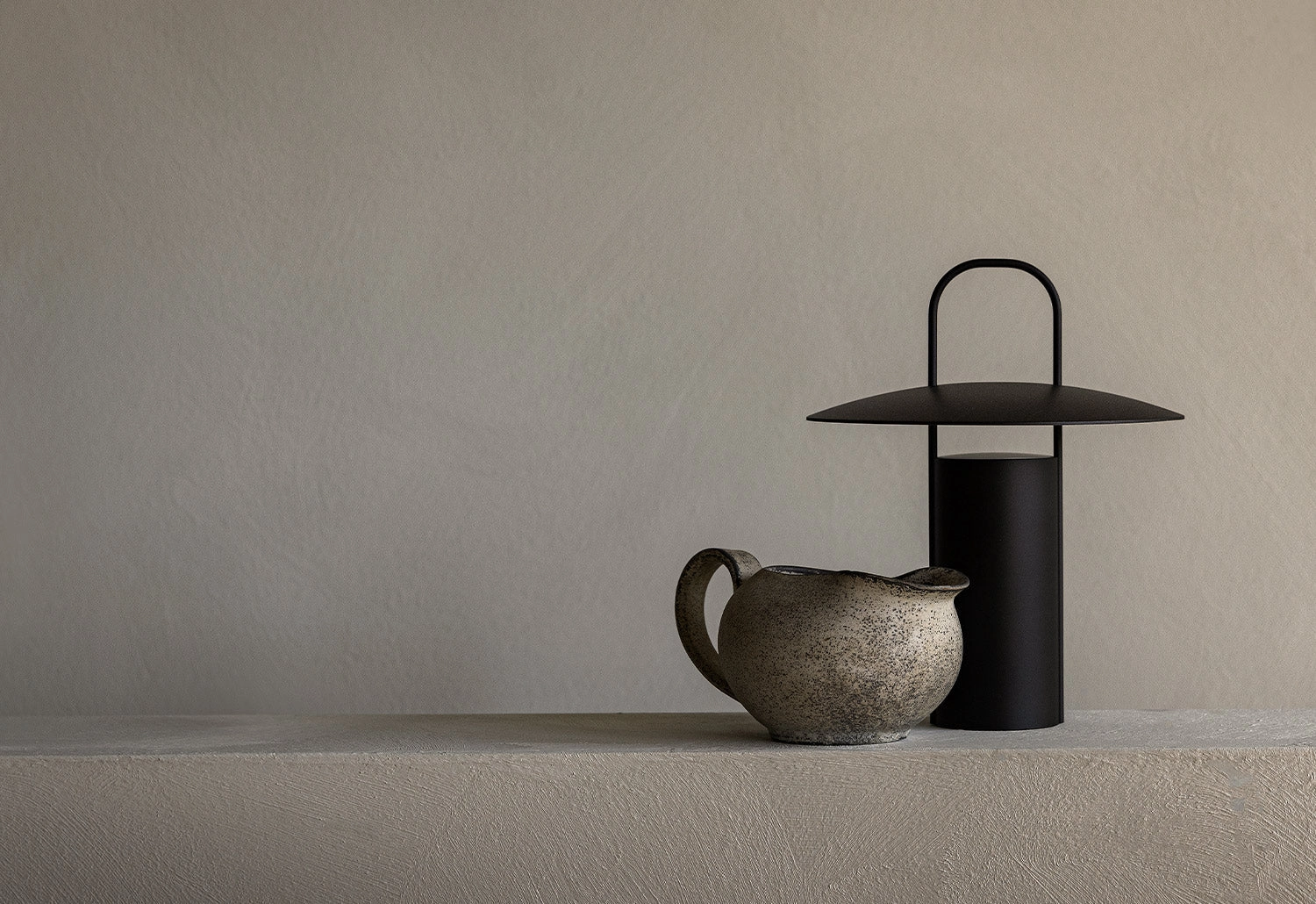 Ray Portable Table Lamp