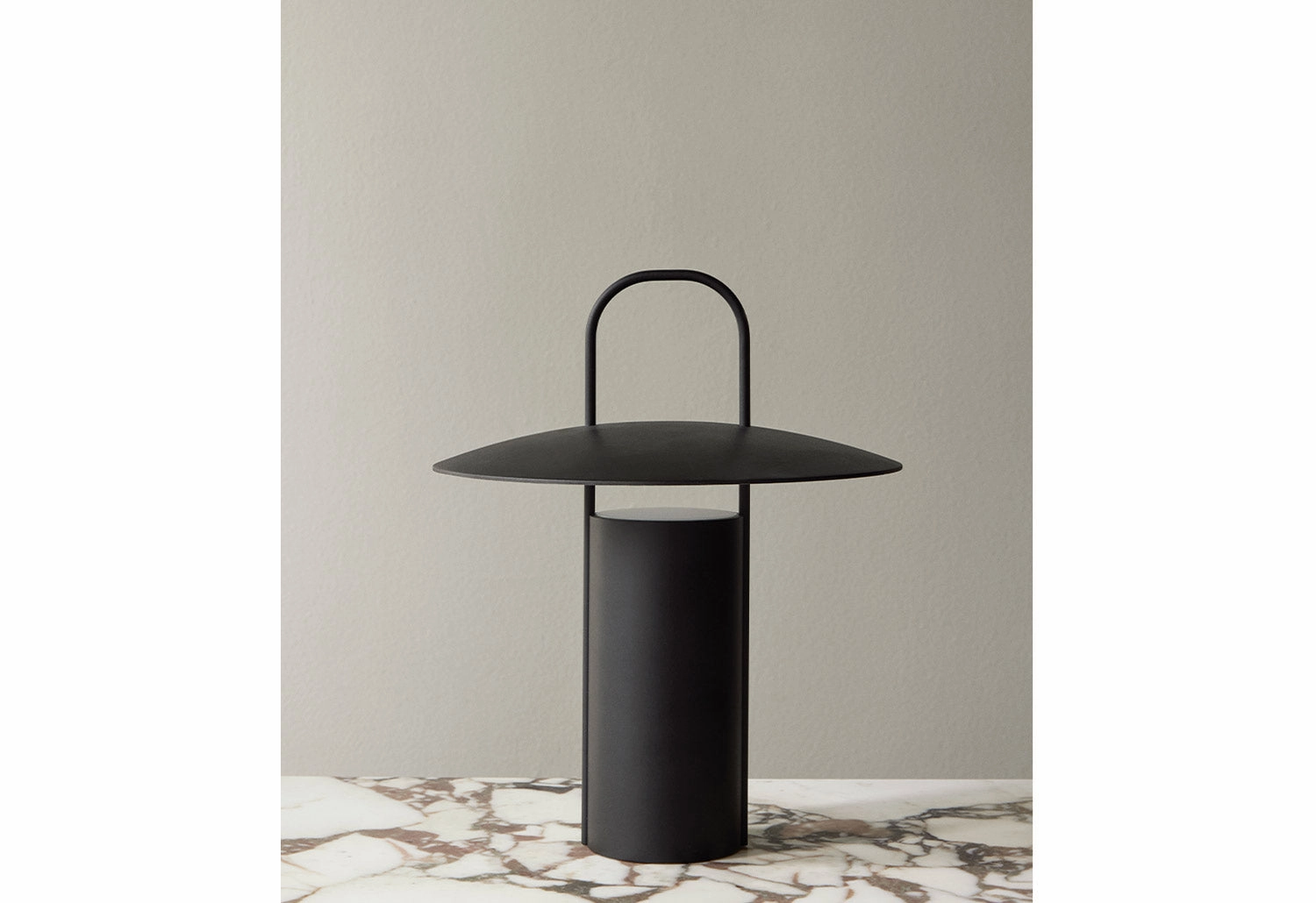 Ray Portable Table Lamp