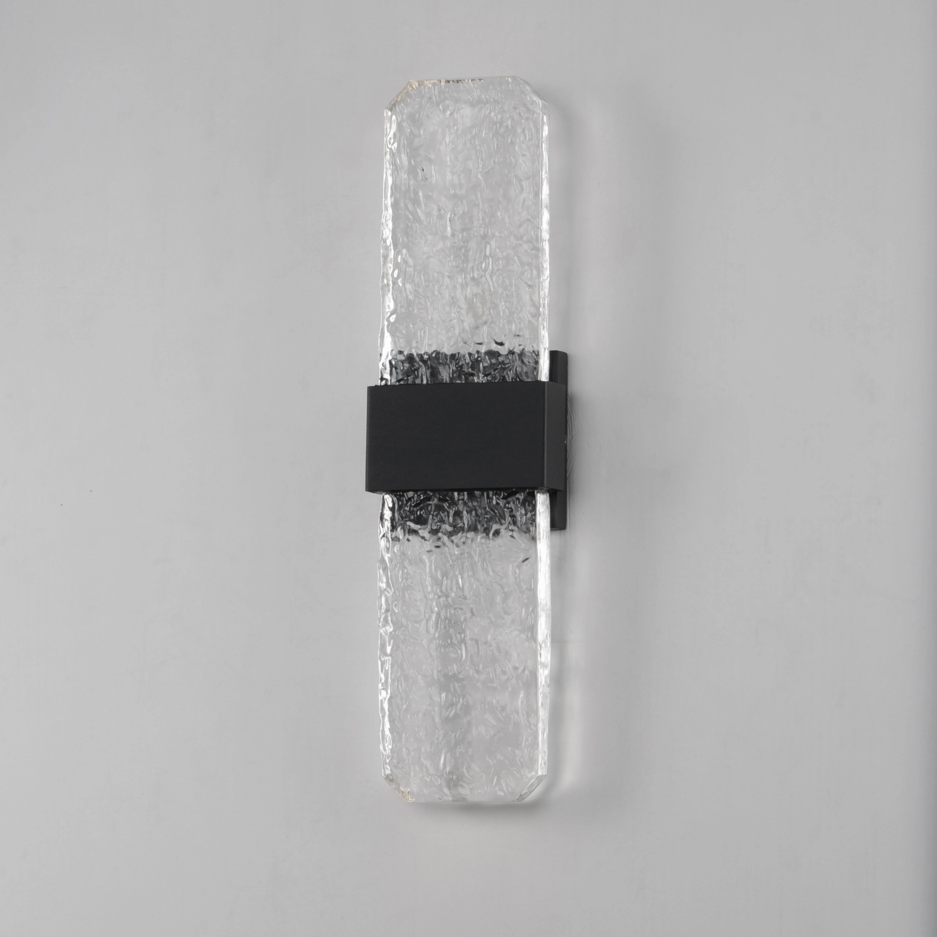 Rune Large LED Outdoor Wall Light
