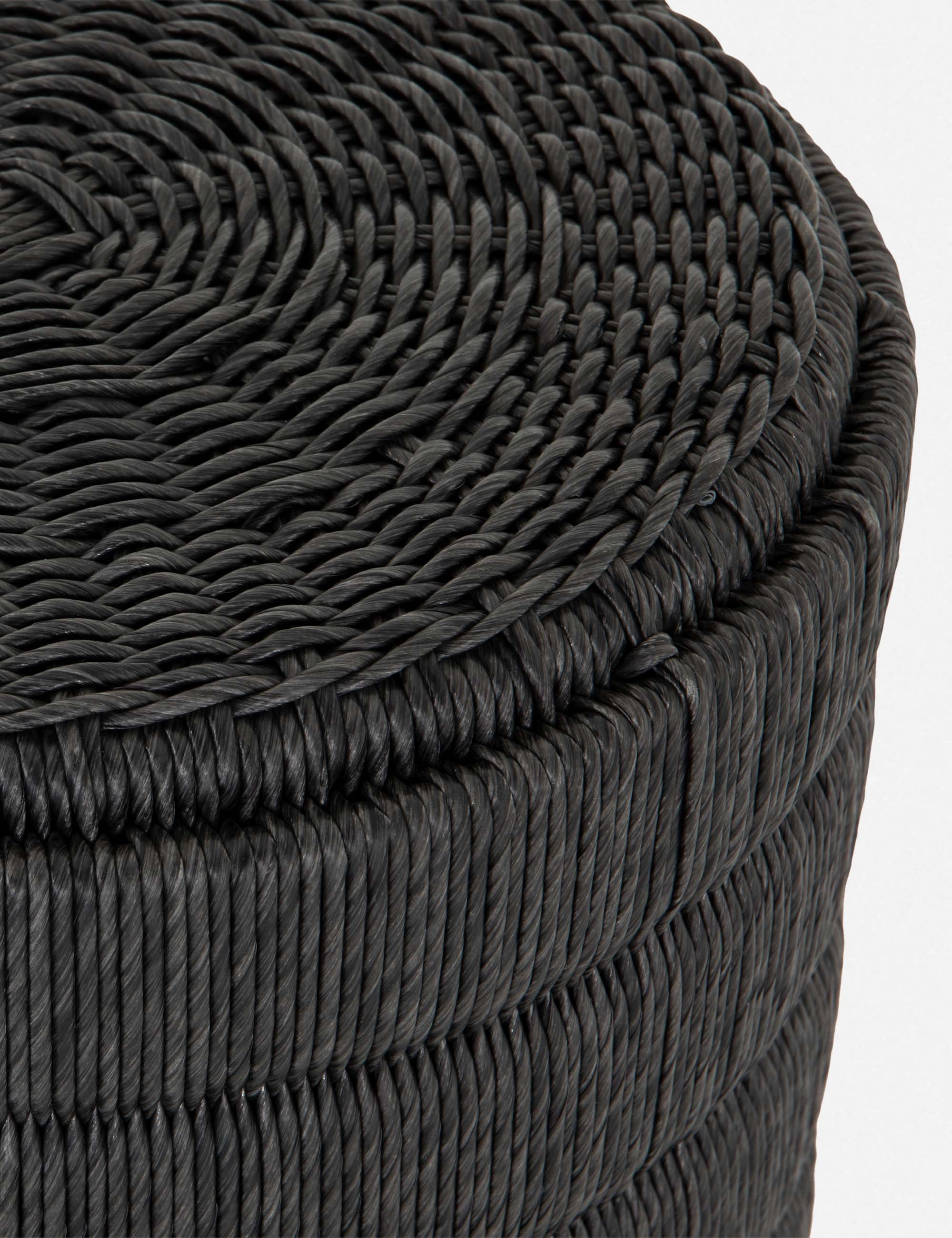 Satomi Indoor / Outdoor Round Side Table
