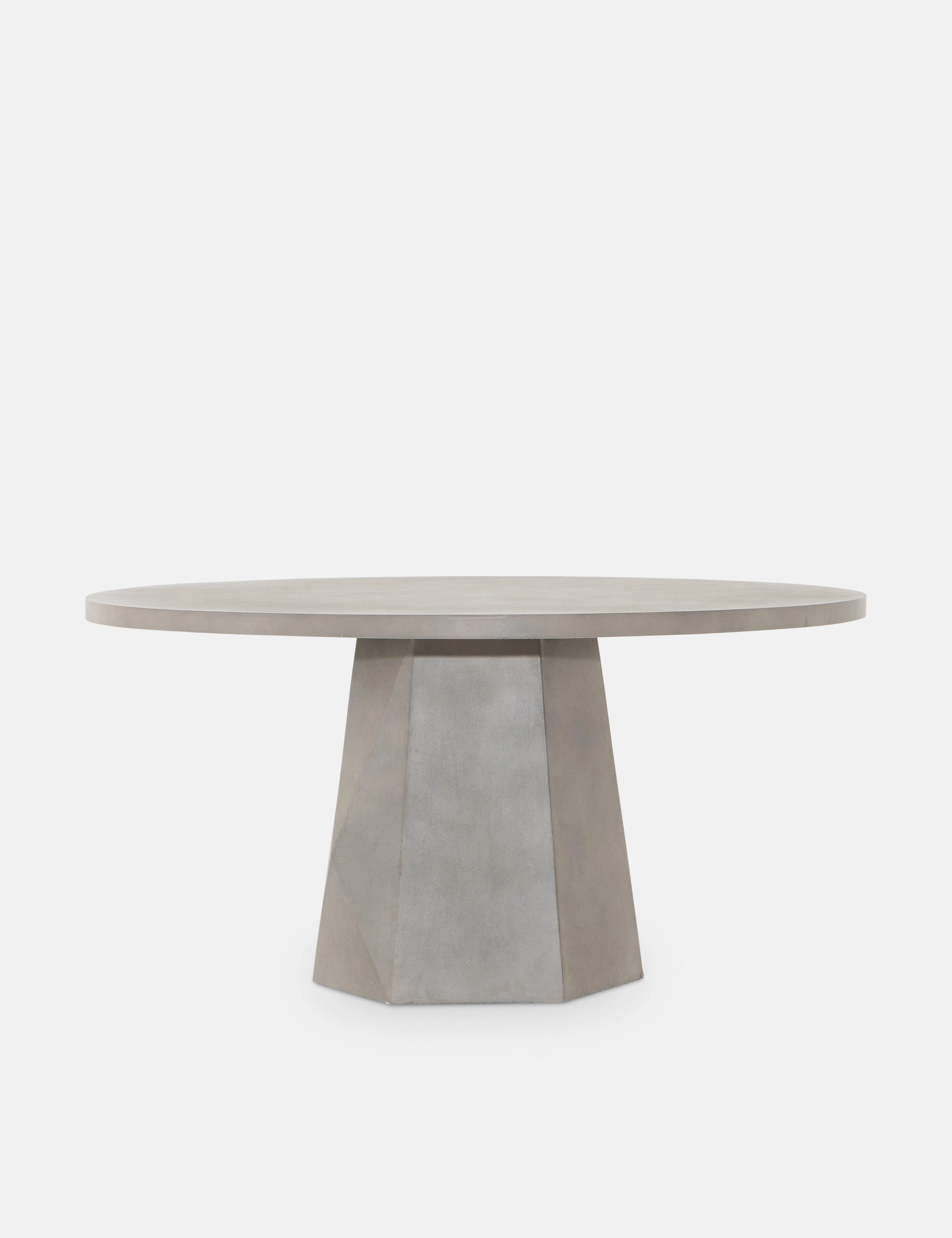 Schuller Indoor / Outdoor Round Dining Table