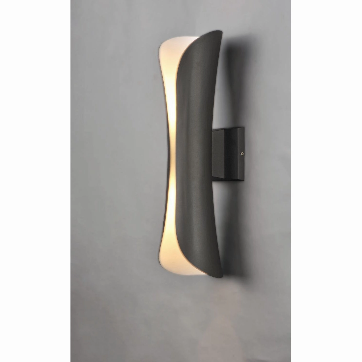Scroll Outdoor Wall Light