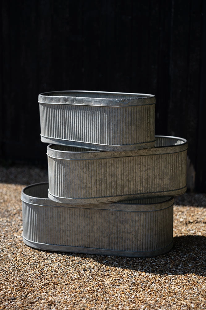 Set of 3 Antiqued Planters