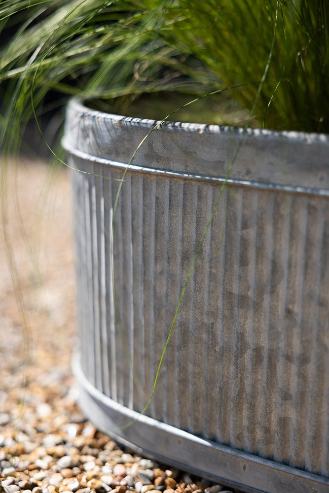 Set of 3 Antiqued Planters