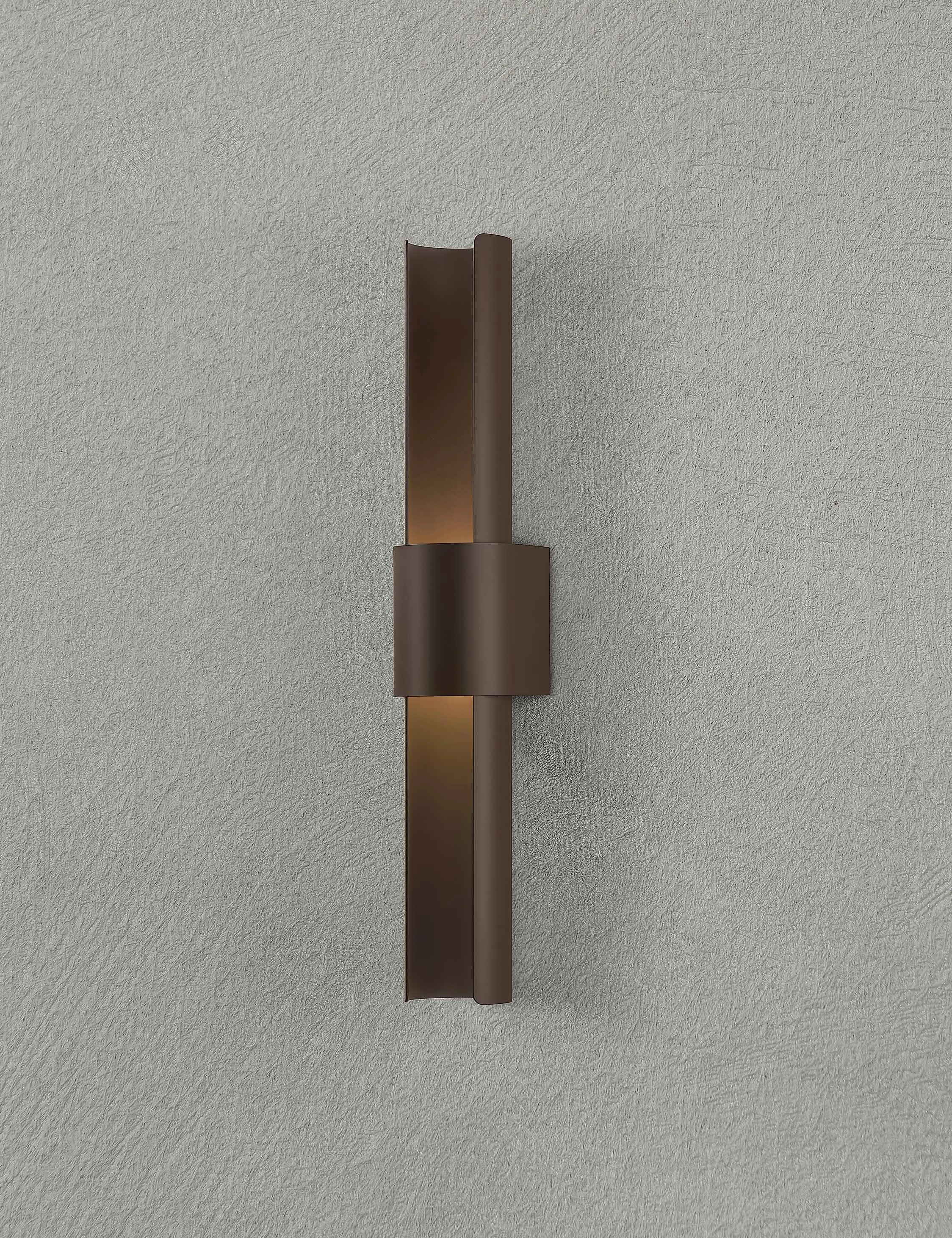 Shashi Outdoor Sconce