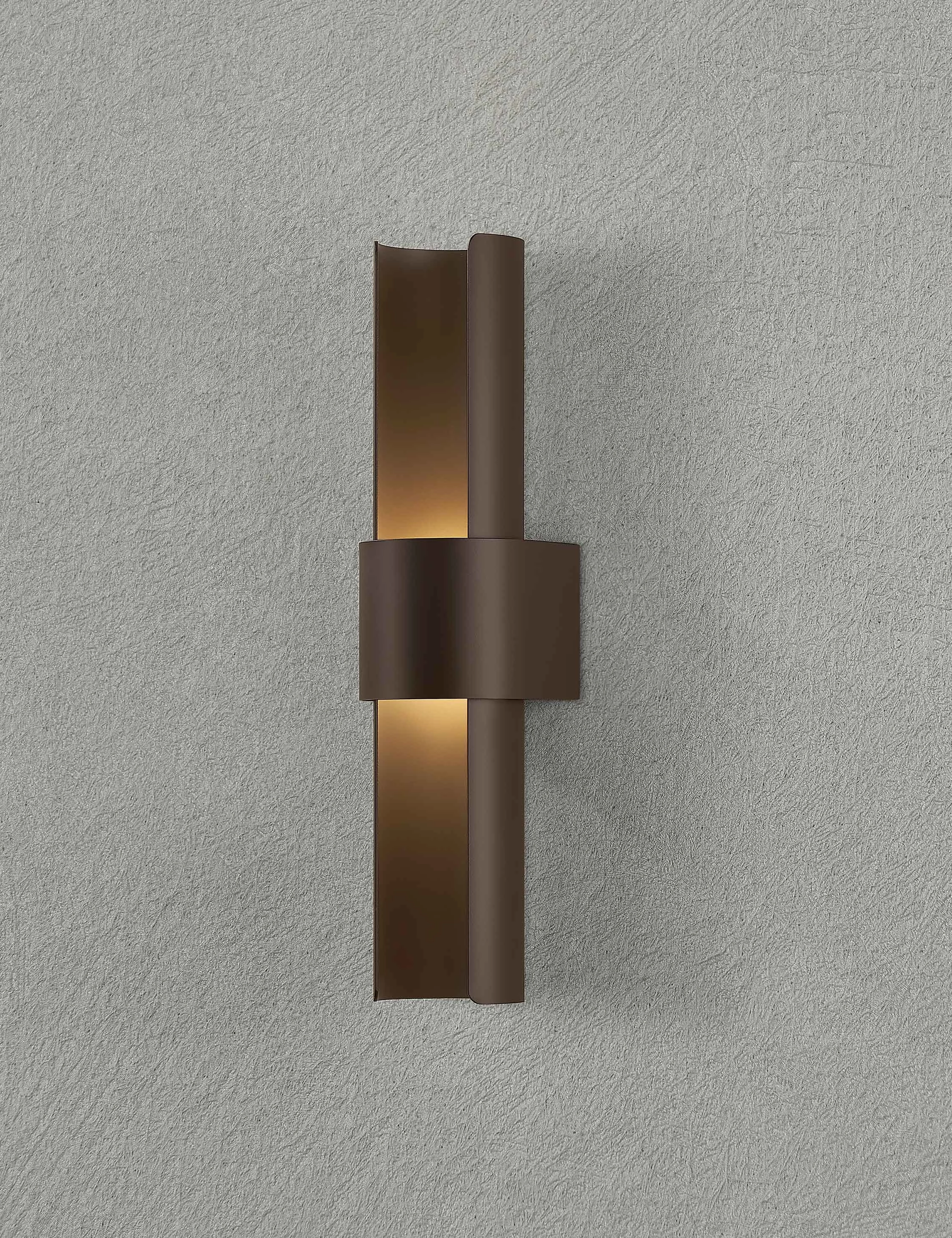 Shashi Outdoor Sconce
