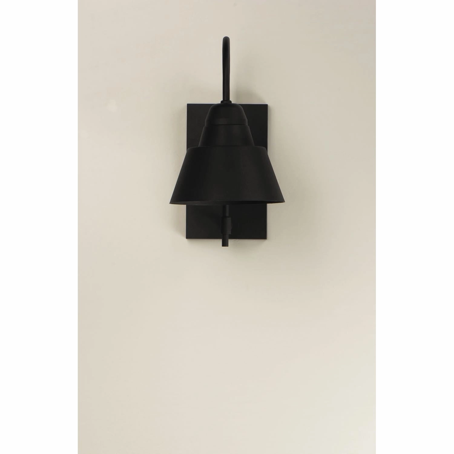 Shoreline Outdoor Wall Light