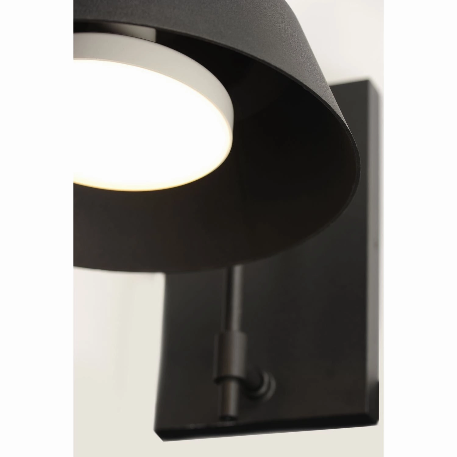 Shoreline Outdoor Wall Light