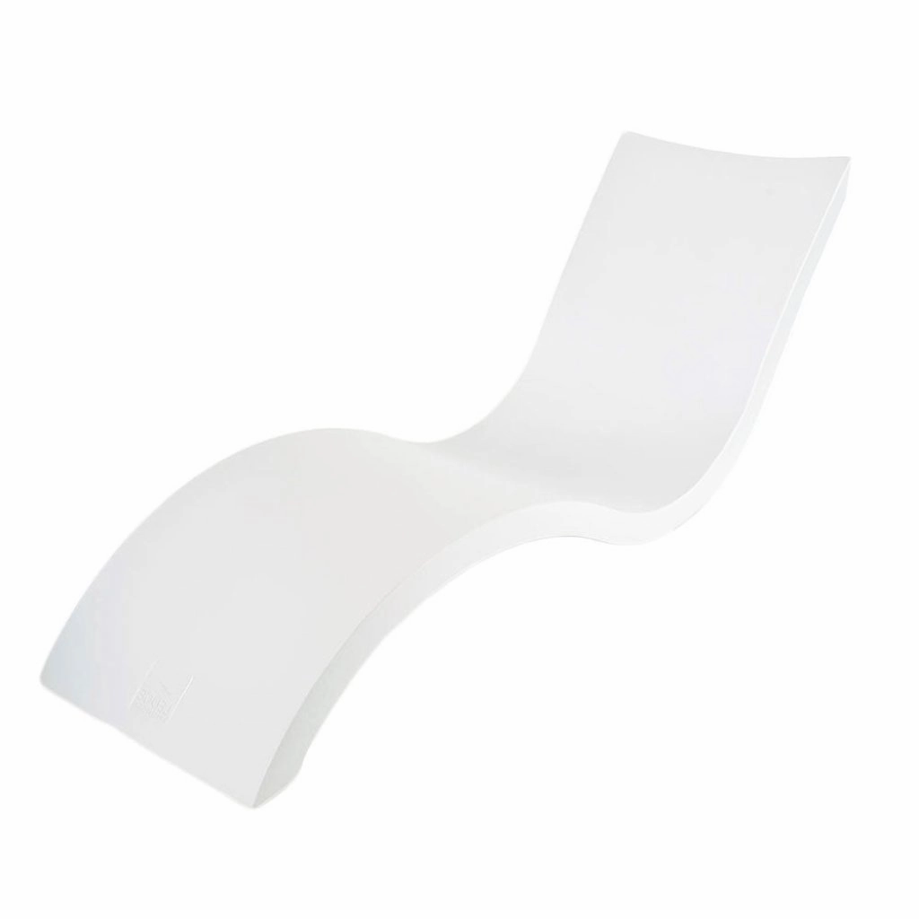 Signature ChaiseHDPE eco-friendly polywood furniture set