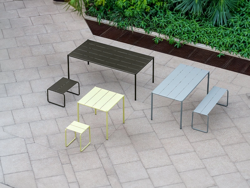 Sine Dining Table