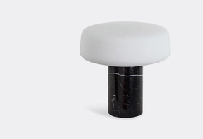 Solid Rechargeable Table LampWeatherproof outdoor lighting