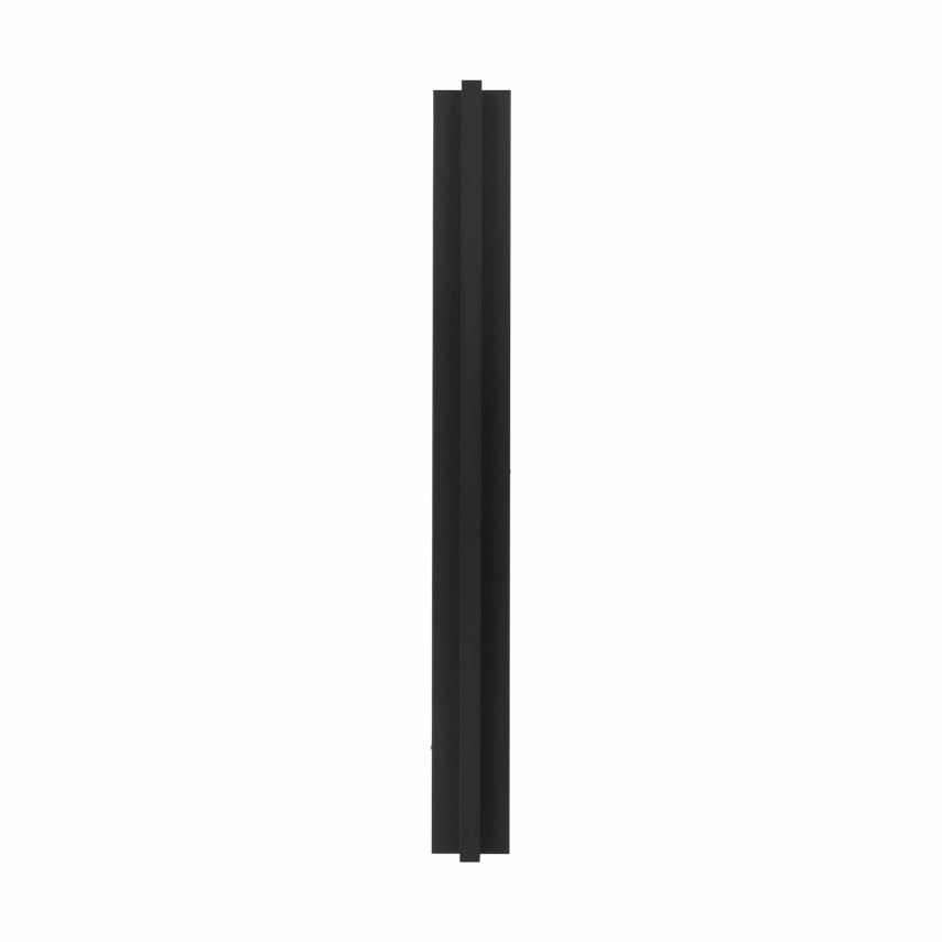 Stagger Large Wall