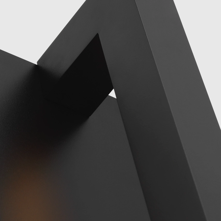 Stagger Small Wall