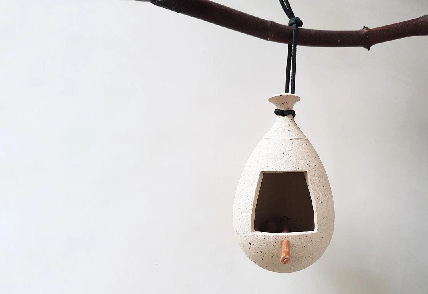 Stoneware Bird FeederDurable outdoor patio accessories