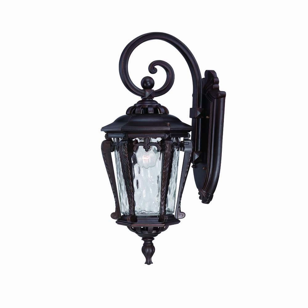 Stratford Outdoor Wall LightWeatherproof outdoor lighting