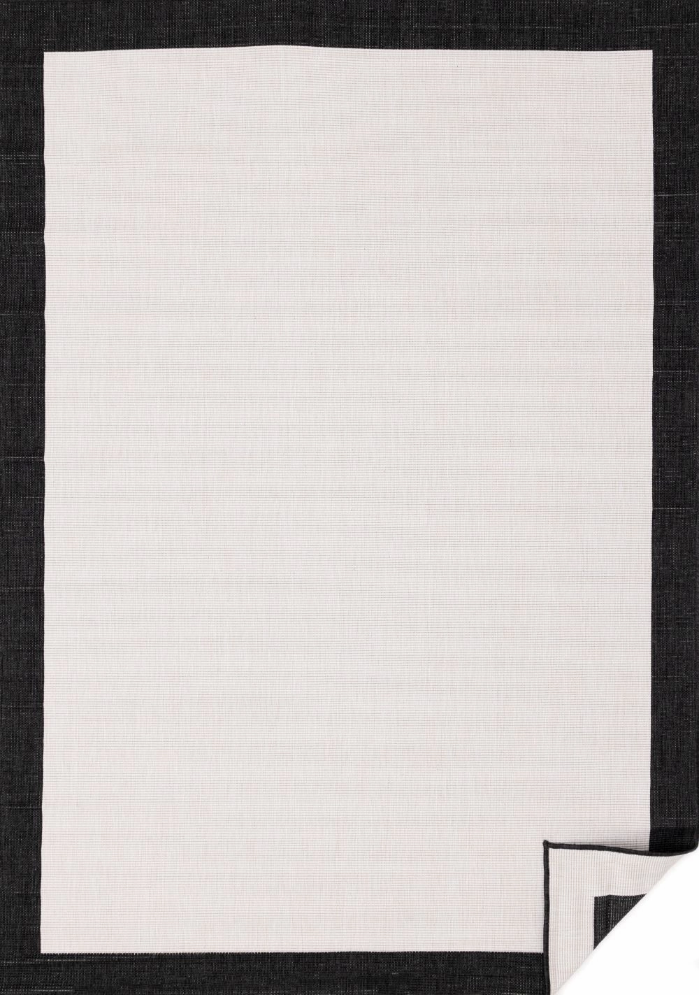 Summer Breeze 5'3" x 7'7" Reversible Outdoor Rug - Cream, Black Borderoutdoor patio furniture set