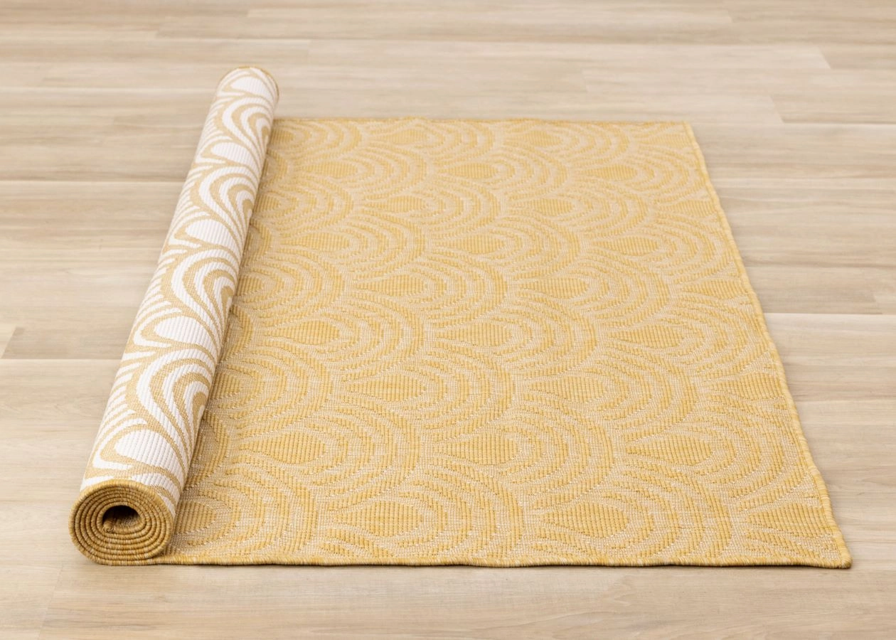 Summer Breeze 6'7" x 9'6" Outdoor Reversible Rug Rainbow Arch Pattern - Yellow, White
