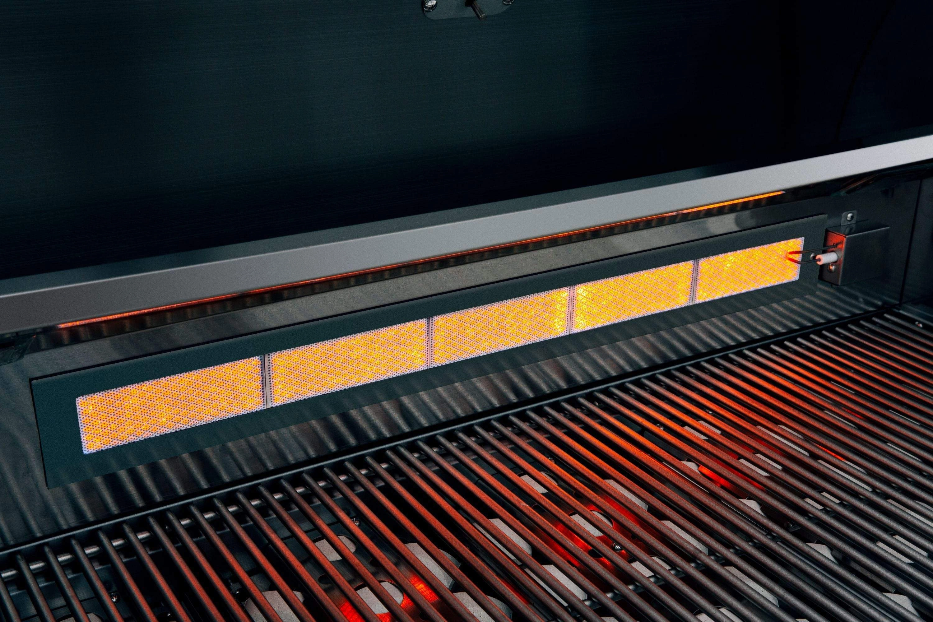 Summerset Sizzler 40" 5-Burner  Built-In Gas Grill SIZ40