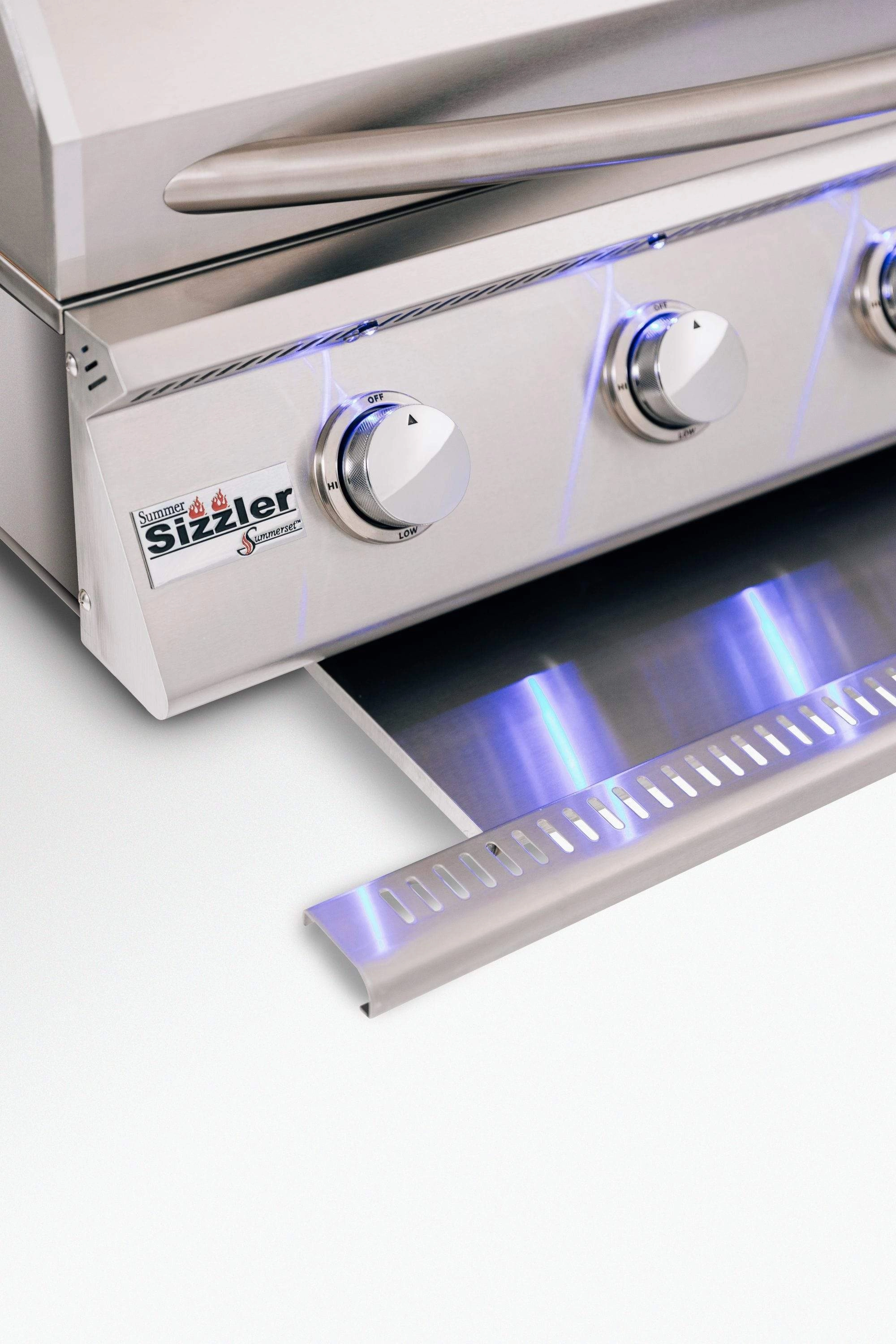 Summerset Sizzler Pro 32" 4-Burner Built-In Gas Grill SIZPRO32