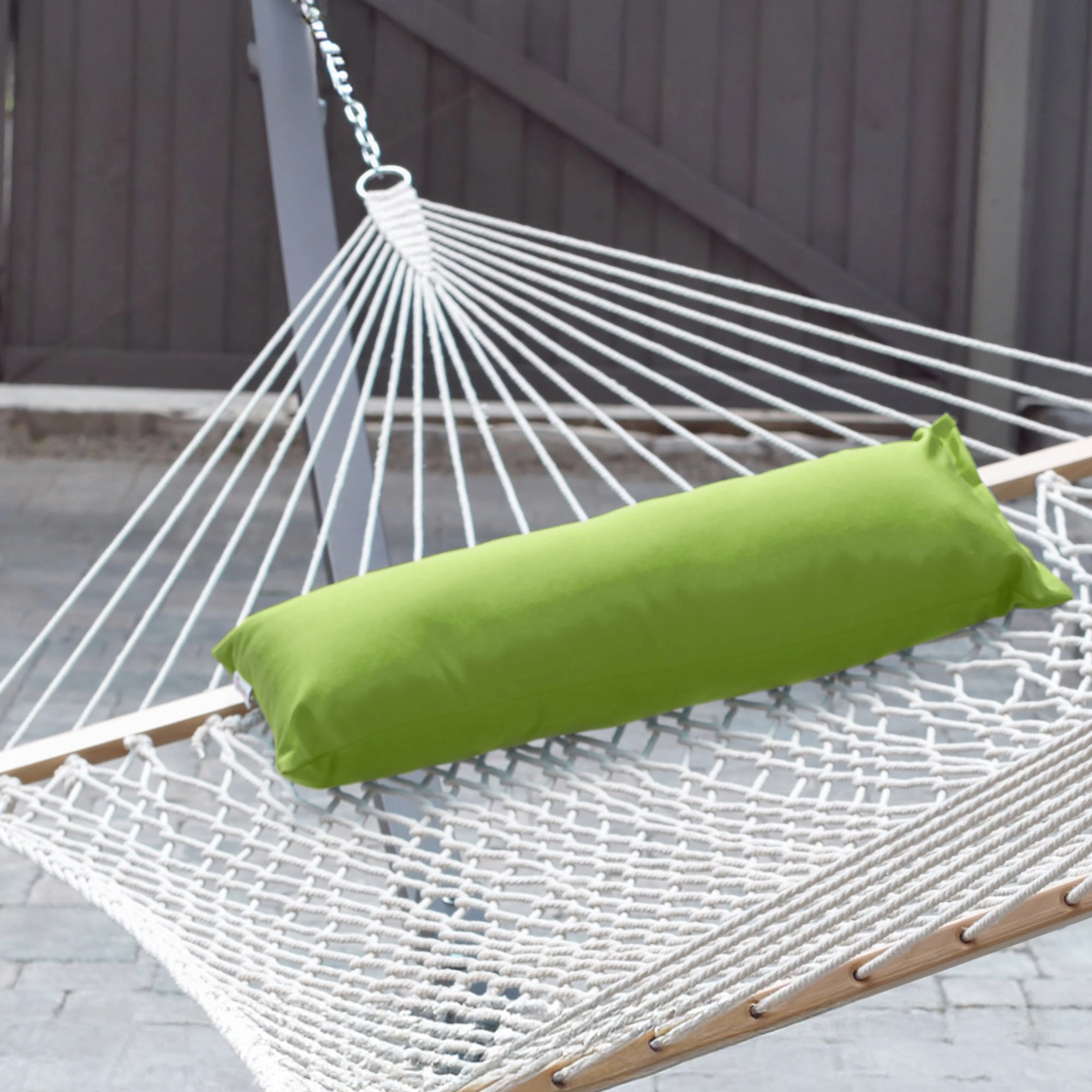 Sunbrella Hammock Pillow (35in/85cm) - Macaw