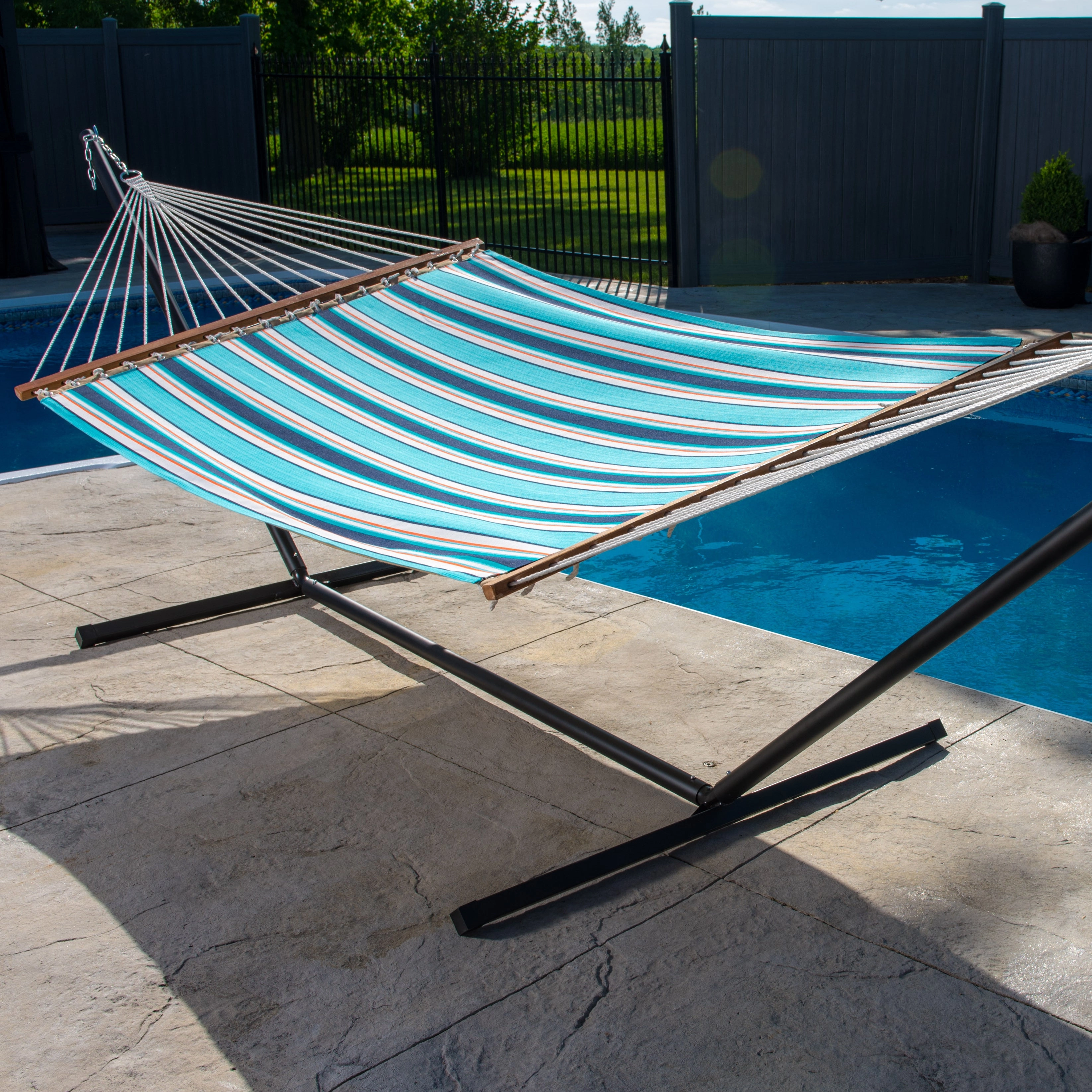 Sunbrella Quilted Spreader Bar Hammock - Token Surfside